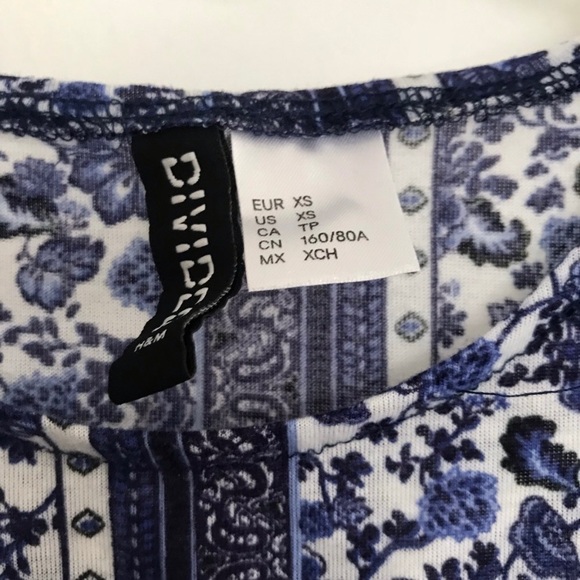 H&M Blue Patterned Tank Top - Picture 2 of 3